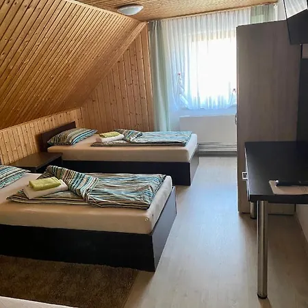 Riedwirtshaus * Новый-Ульм